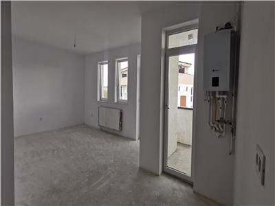 Apartament cu 3 camere, balcon si terasa in zona Vasile Aaron