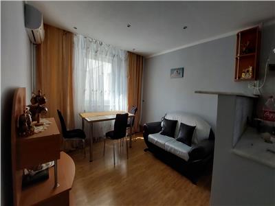 Apartament 3 camere etajul 1 cu loc de parcare pe strada Vasile Aaron din Sibiu
