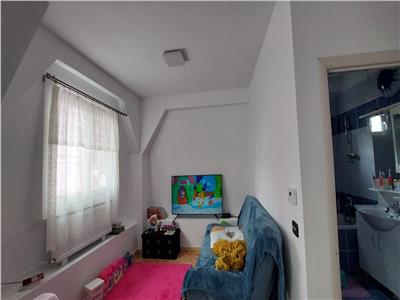 Apartament 3 camere 2 bai 63 mp utili strada Vasile Aaron Sibiu
